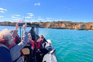 Portimão: Benagil Caves & Praia da Marinha Guided Boat Tour