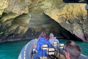 Portimão: Benagil Caves & Praia da Marinha Guided Boat Tour