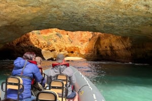 Portimão: Benagil Caves & Praia da Marinha Guided Boat Tour