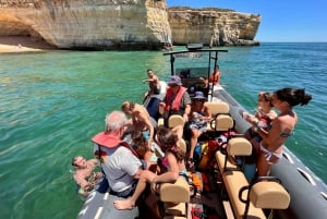 Portimão: Benagil Caves & Praia da Marinha Guided Boat Tour