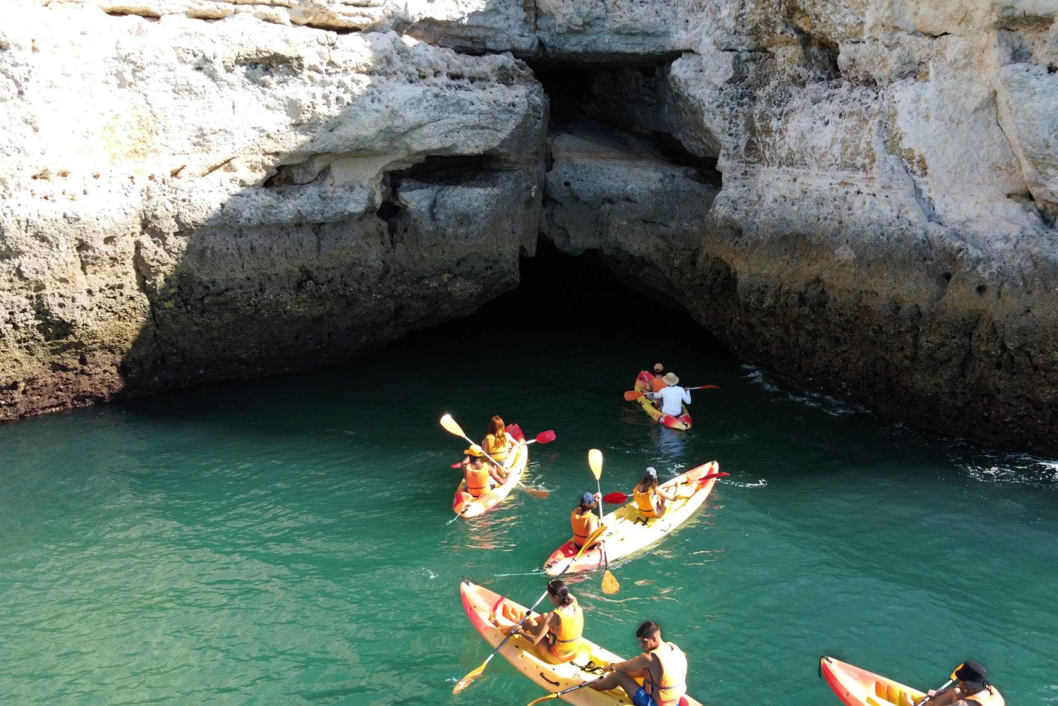 Portimão: Benagil Caves Speedboat and Kayak Guided Tour