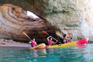 Portimão: Benagil Grotten Speedboot en kajak rondleiding