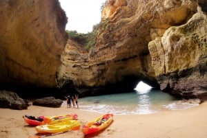 Portimão: Benagil Caves Speedboat and Kayak Guided Tour