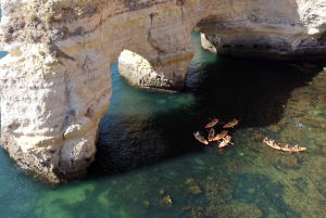 Portimão: Benagil Caves Speedboat and Kayak Guided Tour