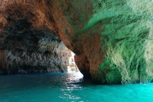 Portimão: Benagil Sea Caves Speedboat Adventure Tour