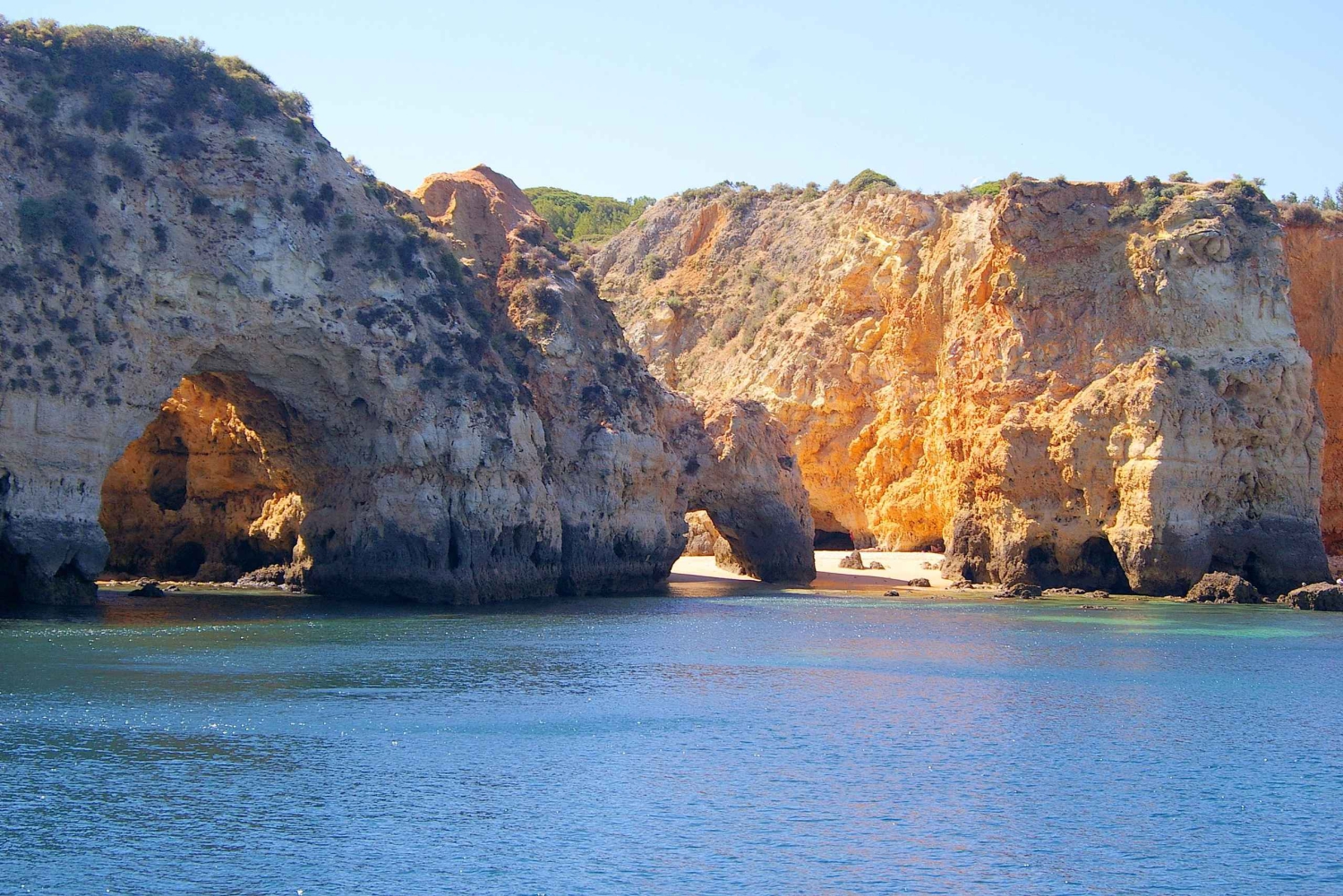 Portimão: Wycieczka łodzią żaglową do jaskiń przylądka Lagos