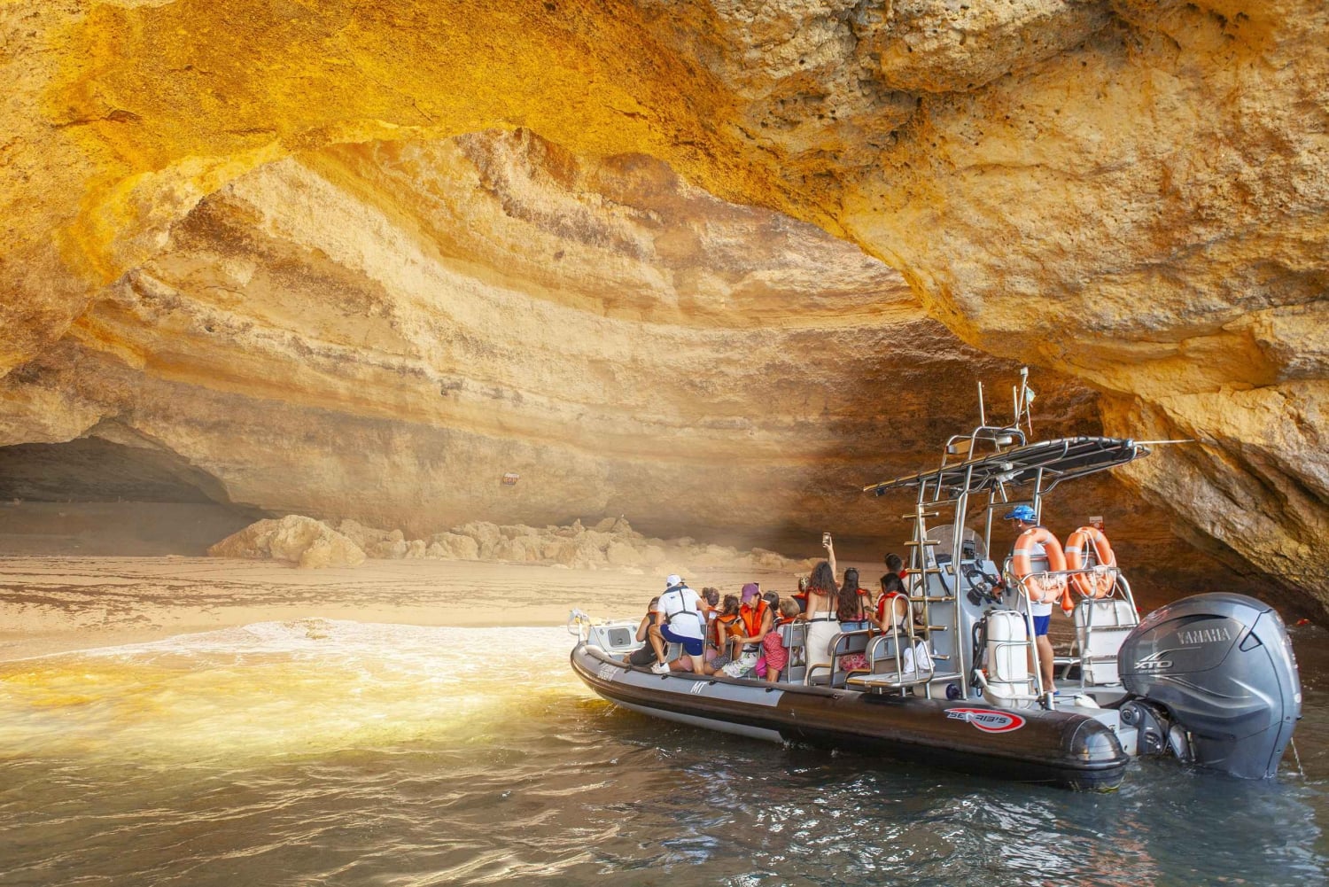 Portimão: la playa de Carvalho, la cueva de Benagil y la playa de Marinha