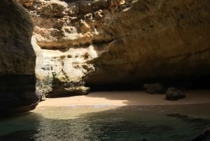 Portimão: Caves, Benagil and Algarve Coastline Boat Tour