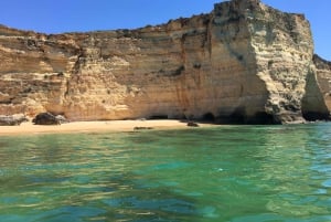 Portimão: Caves, Benagil and Algarve Coastline Boat Tour