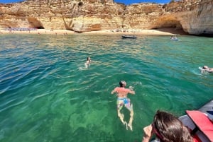 Portimão: Dolphin Watch & Benagil Caves with Biologist Guide