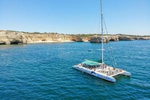 Portimão: Half-Day Catamaran Cruise to Benagil & Carvoeiro