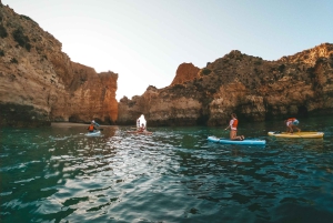Grotte nascoste di Portimão: Tour privato in kayak e SUP