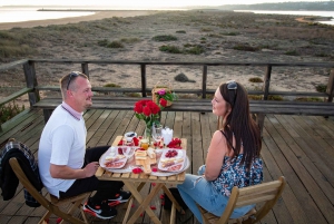 Portimão & Lagoa: Romantic Picnic at Sunset