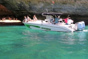 Portimão: Private Benagil Cave Boating Tour