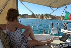 Portimão: Private Sailing Boat Tour with Local Wine