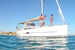 Portimão: Privétour met zeilboot, zwemmen en wijn