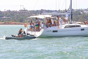 Portimão: Private Sailing Tour in Algarve Coast