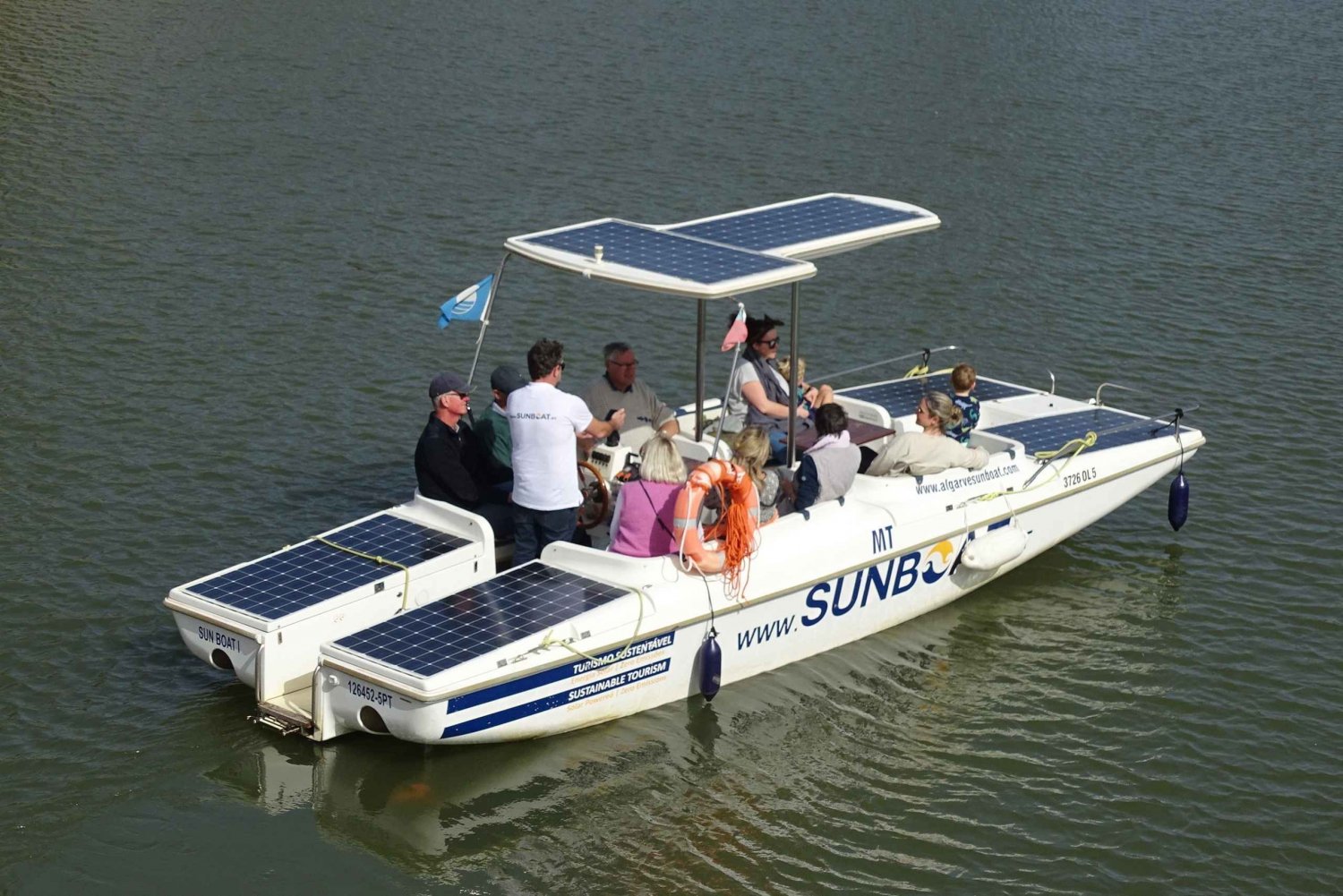Portimão : visite historique de Silves et de l'Arade sur un bateau solaire