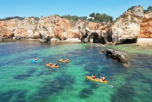 Portimão: Tour em pequenos grupos de caiaque pelas grutas e falésias