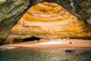 Portimão: Kreuzfahrt bei Sonnenuntergang zur Benagil-Höhle