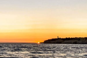 Portimão: Kreuzfahrt bei Sonnenuntergang zur Benagil-Höhle