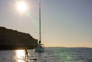 Portimao: Crucero de lujo en velero al atardecer