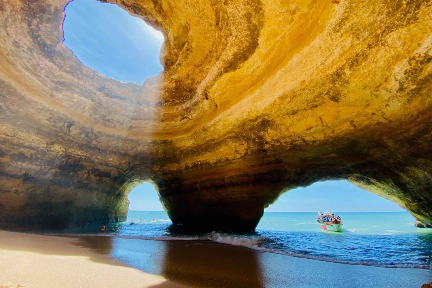 Private Day Tour Algarve with Portimão city and Benagil Cave