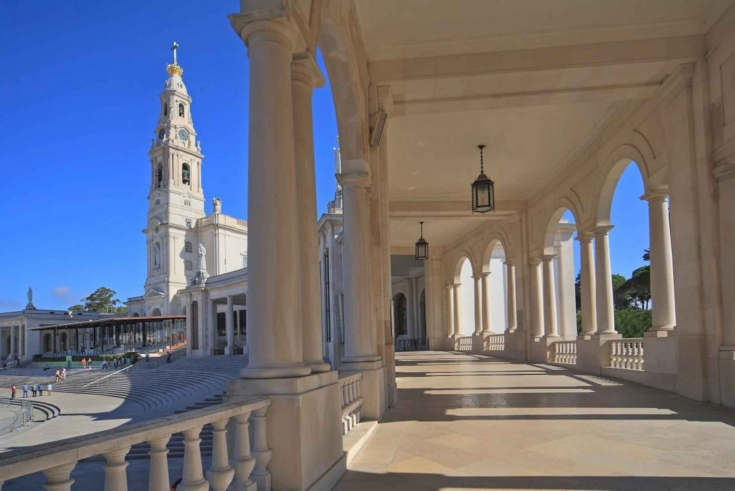 Private Tour from Porto to Fatima & Coimbra with Lunch