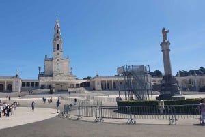 Privat tur fra Porto til Fatima og Coimbra med lunsj
