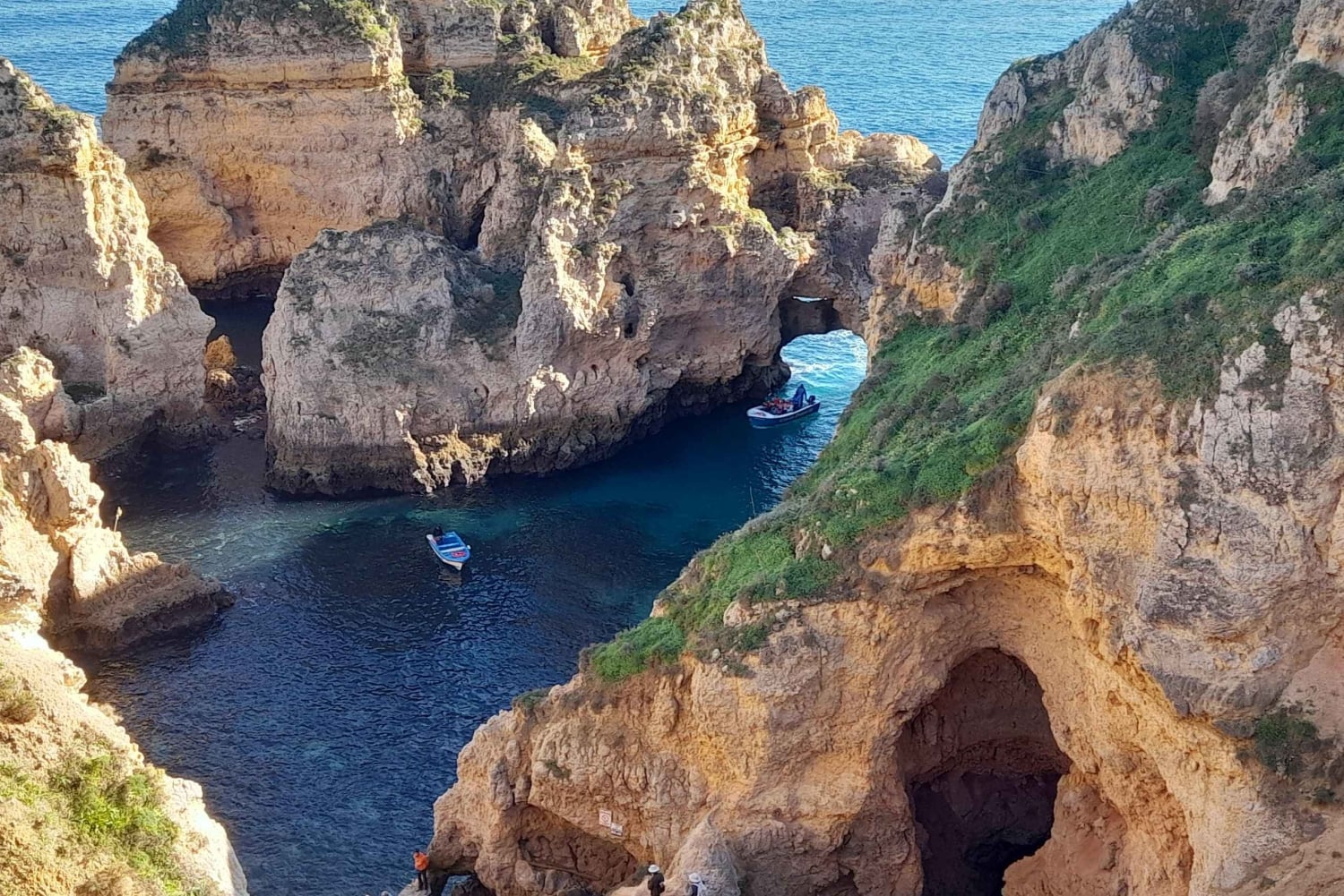 Частная экскурсия в Лагос, Понта-да-Пьедаде и Портимао
