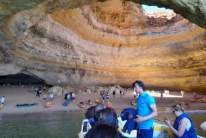 Private Tour to Silves Castle, Marinha Beach, Carvoeiro