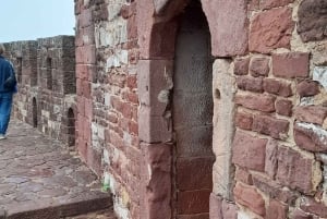 Private Tour to Silves Castle, Marinha Beach, Carvoeiro