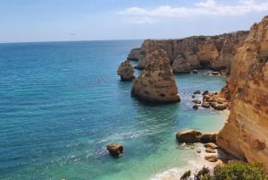 Private Tour to Silves Castle, Marinha Beach, Carvoeiro