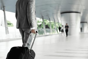 Privater Transfer vom Flughafen /Lissabon Stadt nach/von Vilamoura