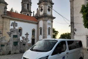Private Transfer From Porto or Douro Valley To Algarve