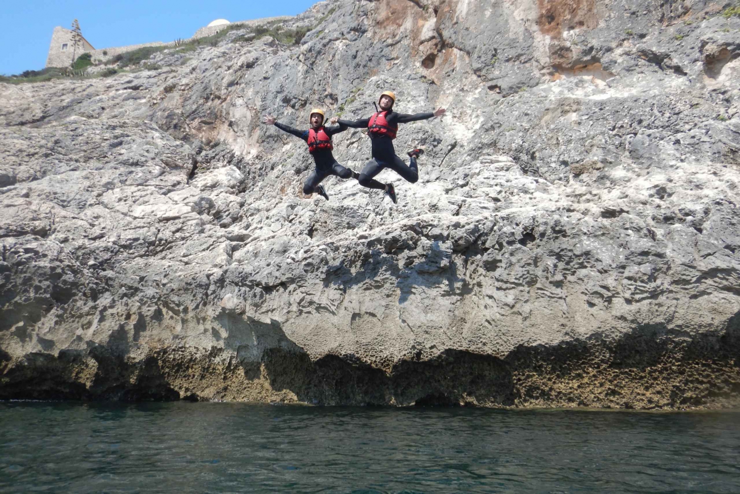 Sagres: Coasteering - Swimming, Cliff Jump & Rock Climbing