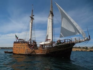 Wycieczki statkiem Santa Bernarda