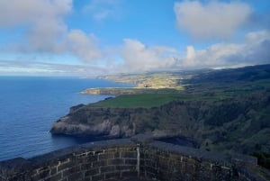 São Miguel: 2-Day Island Highlights Tour including Lunches