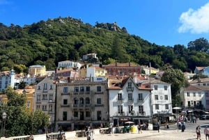 Sintra: TUKTUK 1h tour