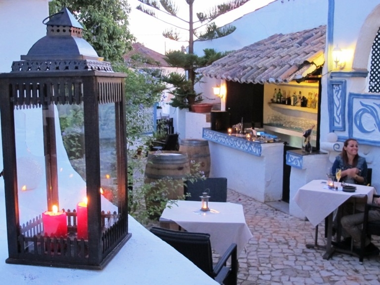 O Leao De Porches In Algarve My Guide Algarve