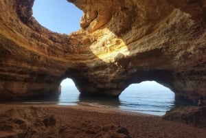 Stop inside Benagil Cave - 2 Hours guided tour