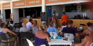 Strikers Bar