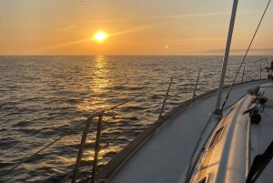 Zonsondergang op een luxe zeiljacht - Lagos - Algarve