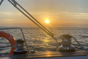 Zonsondergang op een luxe zeiljacht - Lagos - Algarve