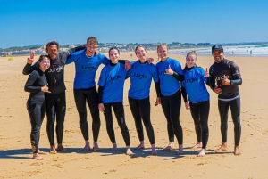 Surf in Algarve: Take a unique day with your family!