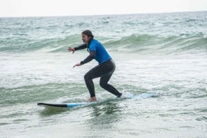 Surf in Algarve: Take a unique day with your family!