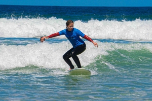 Surf in Algarve: Take a unique day with your family!