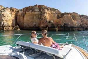 Algarves skjulte bugter: En luksusbådtur fra Lagos