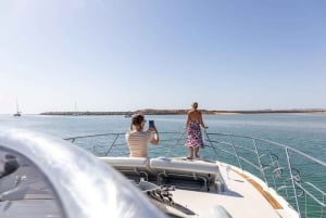 Algarves skjulte bugter: En luksusbådtur fra Lagos