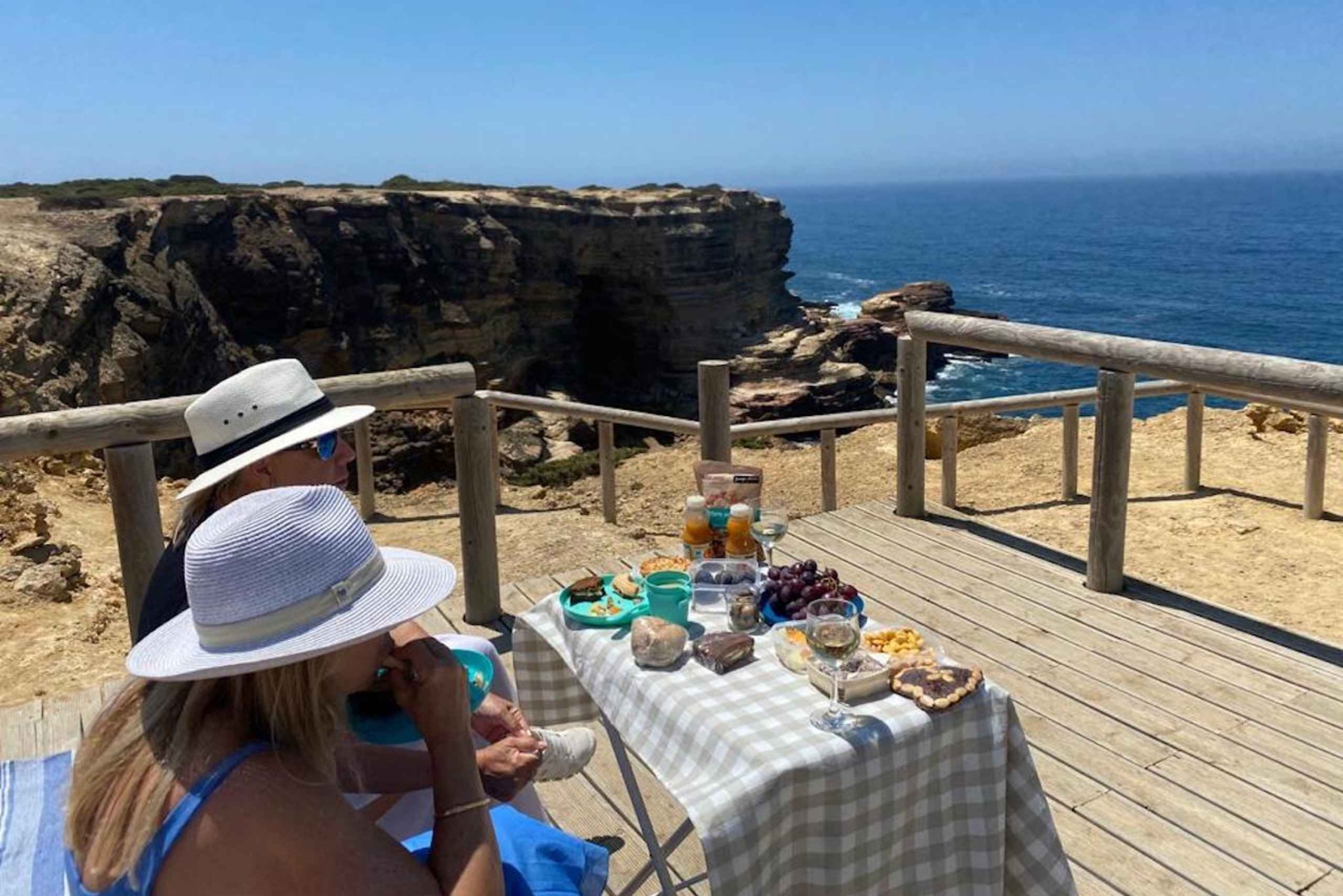 The western wild Algarve with a luxury picnic and extra Wow